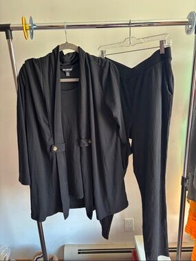 Nina Leonard Black Ribbed Tunic Jacket with Matching Pants